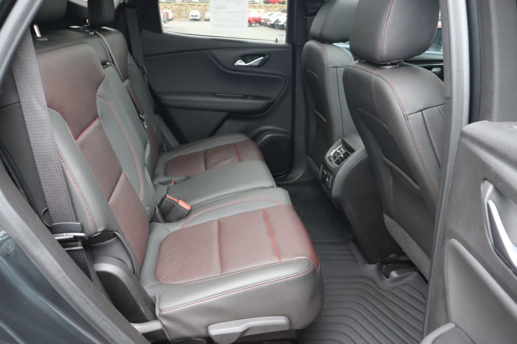 Used 2019 Chevrolet Blazer RS w/ Sun and Wheels Package FWD image 20