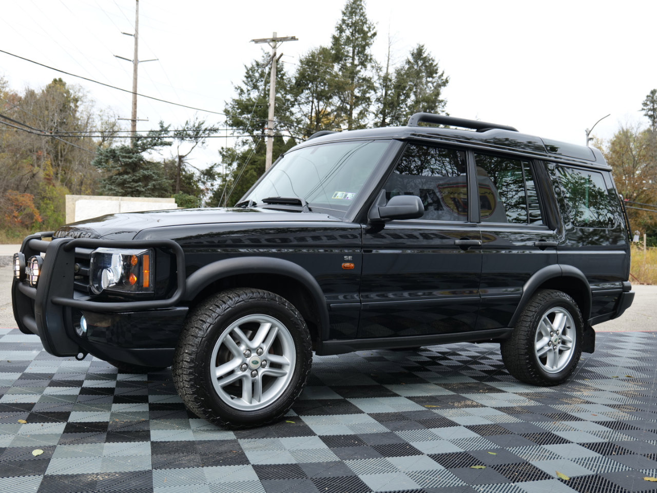 Used 2004 Land Rover Discovery SE image 10