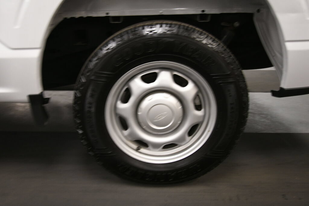 Used 2022 Ford F150 XL w/ Equipment Group 101A High RWD image 30