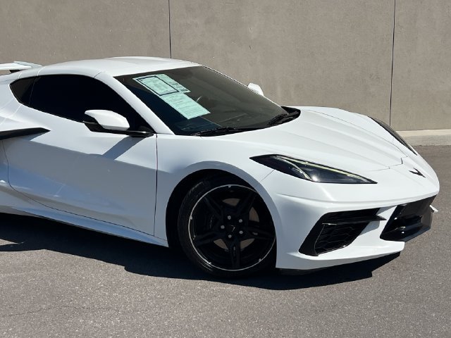 Used 2022 Chevrolet Corvette Stingray Preferred Cpe w/ 2LT RWD image 2