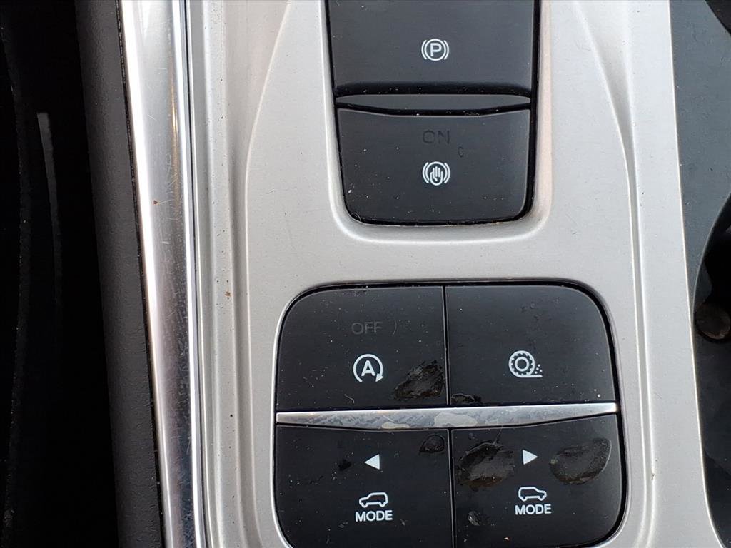 Used 2023 Ford Explorer Limited image 9