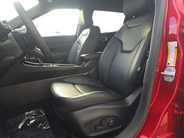 New 2026 Jeep Compass Limited image 9