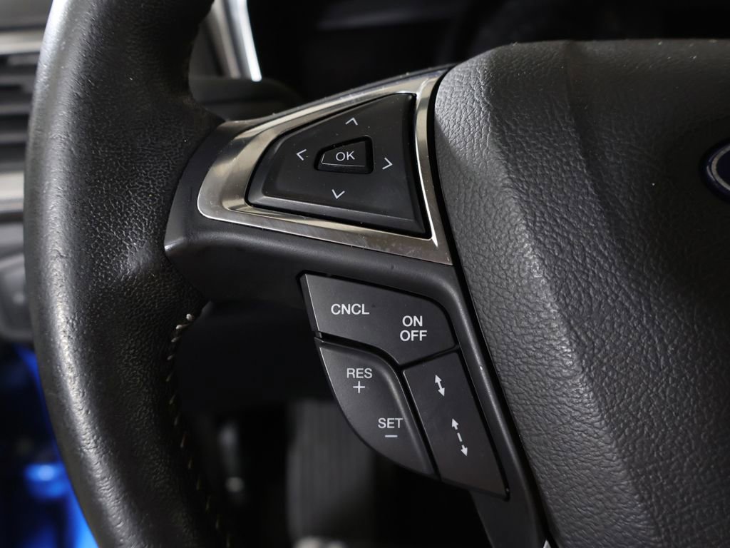 Used 2020 Ford Fusion SE w/ Equipment Group 151A image 40