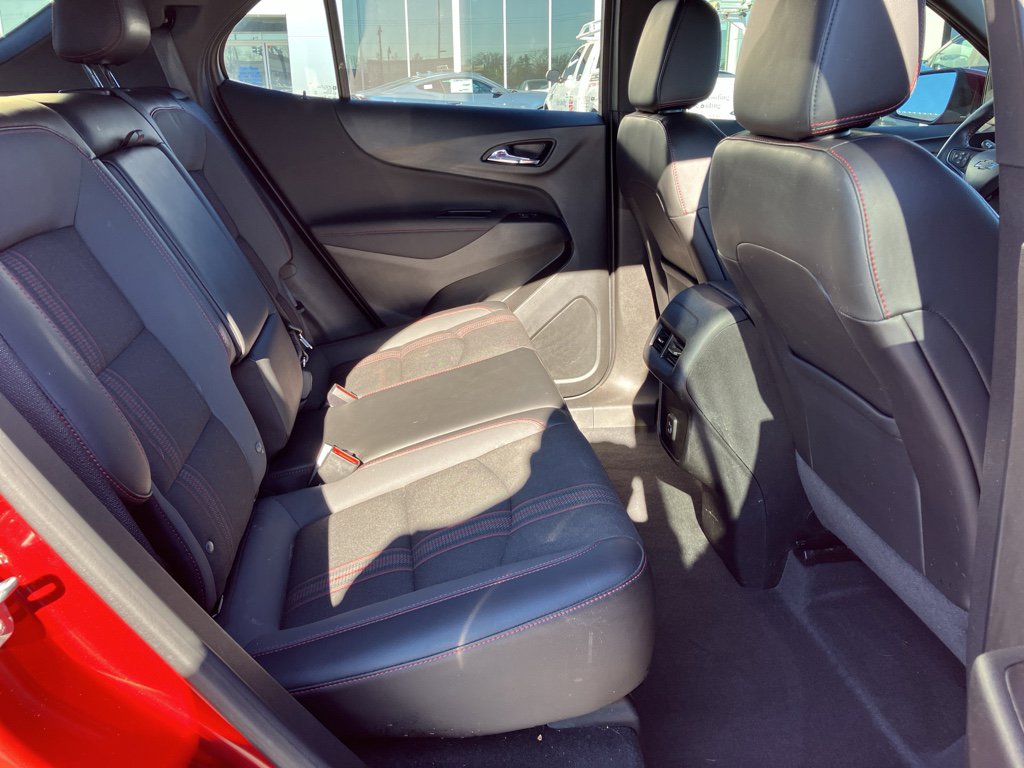Used 2022 Chevrolet Equinox RS w/ LPO, Floor Liner Package image 34