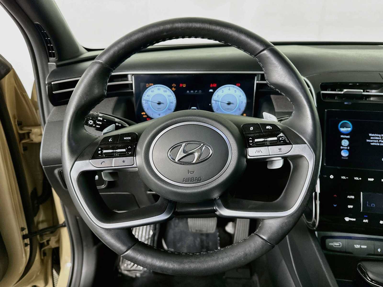 Used 2023 Hyundai Santa Cruz Limited w/ Cargo Package AWD/4WD image 11