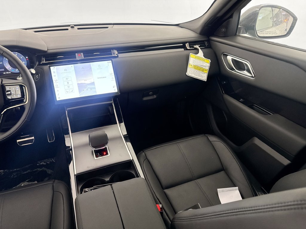New 2026 Land Rover Range Rover Velar Dynamic SE AWD/4WD image 23