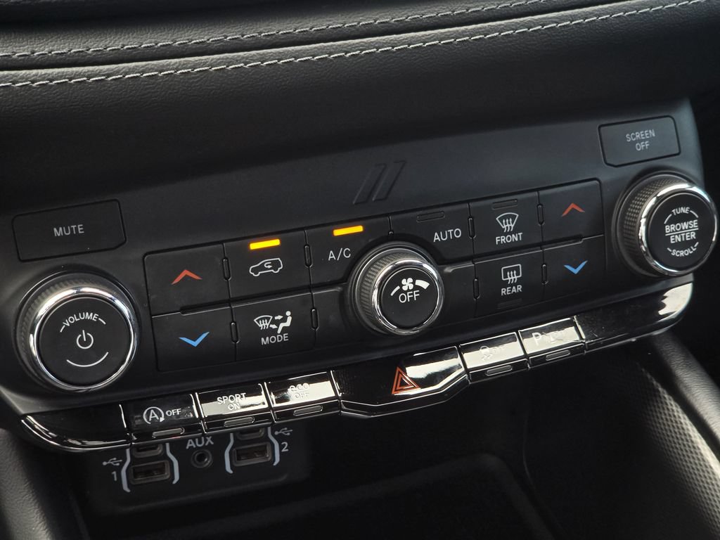 Used 2021 Dodge Durango GT w/ Blacktop Package RWD image 19