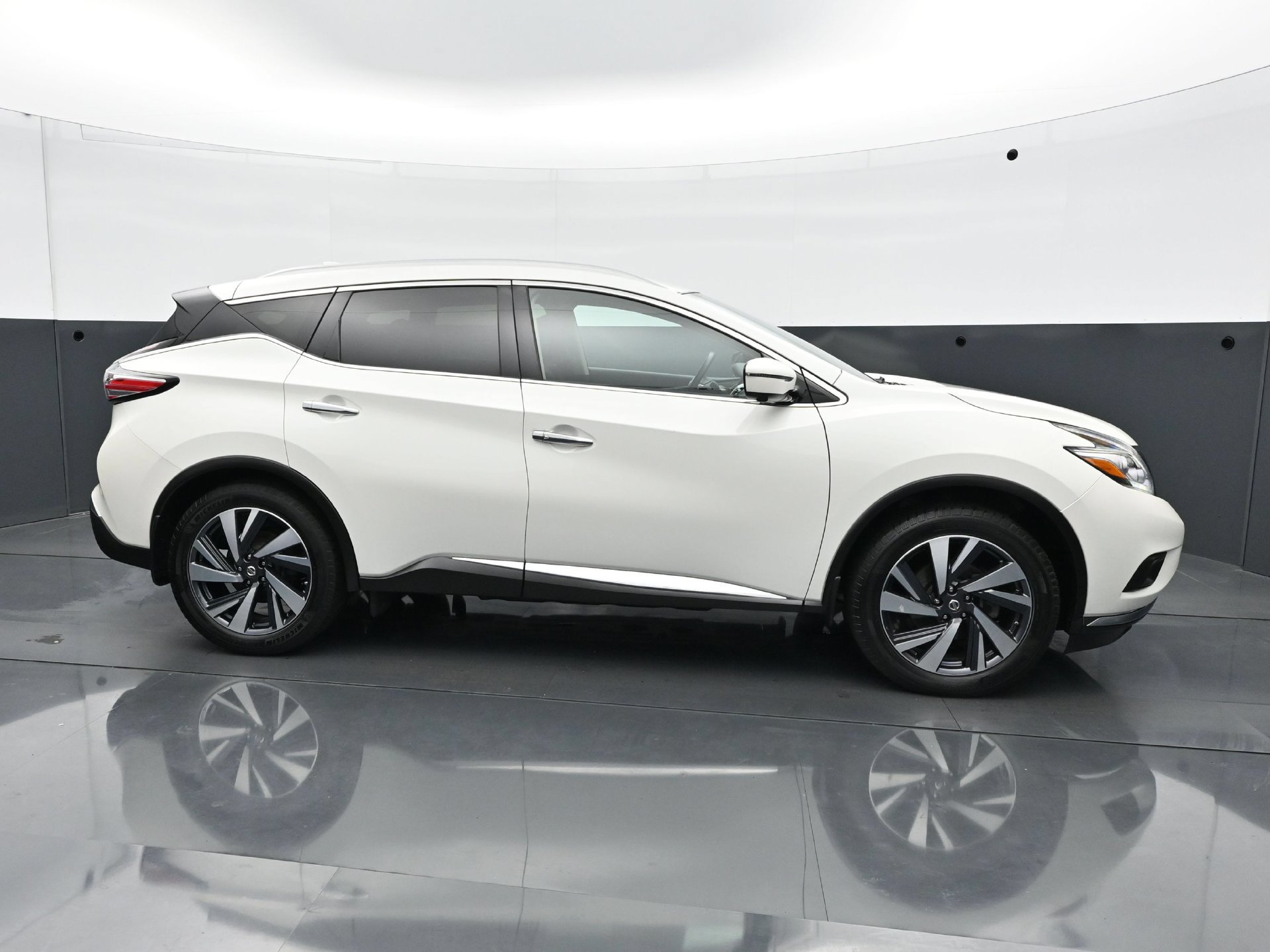 Used 2018 Nissan Murano Platinum w/ Cargo Package AWD/4WD image 8