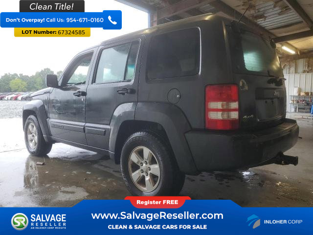 Used 2011 Jeep Liberty Sport image 3