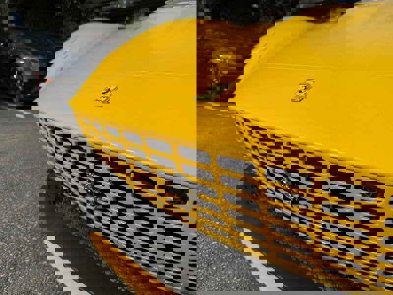 Used 2022 Ferrari Roma image 32