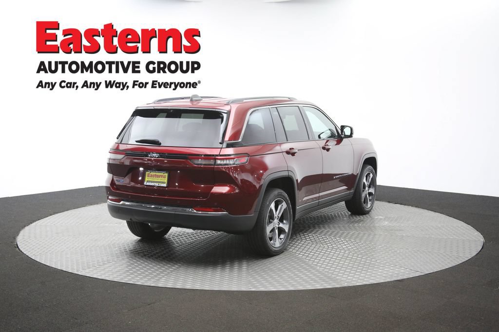 Used 2023 Jeep Grand Cherokee 4WD 4xe w/ Luxury Tech Group II image 42