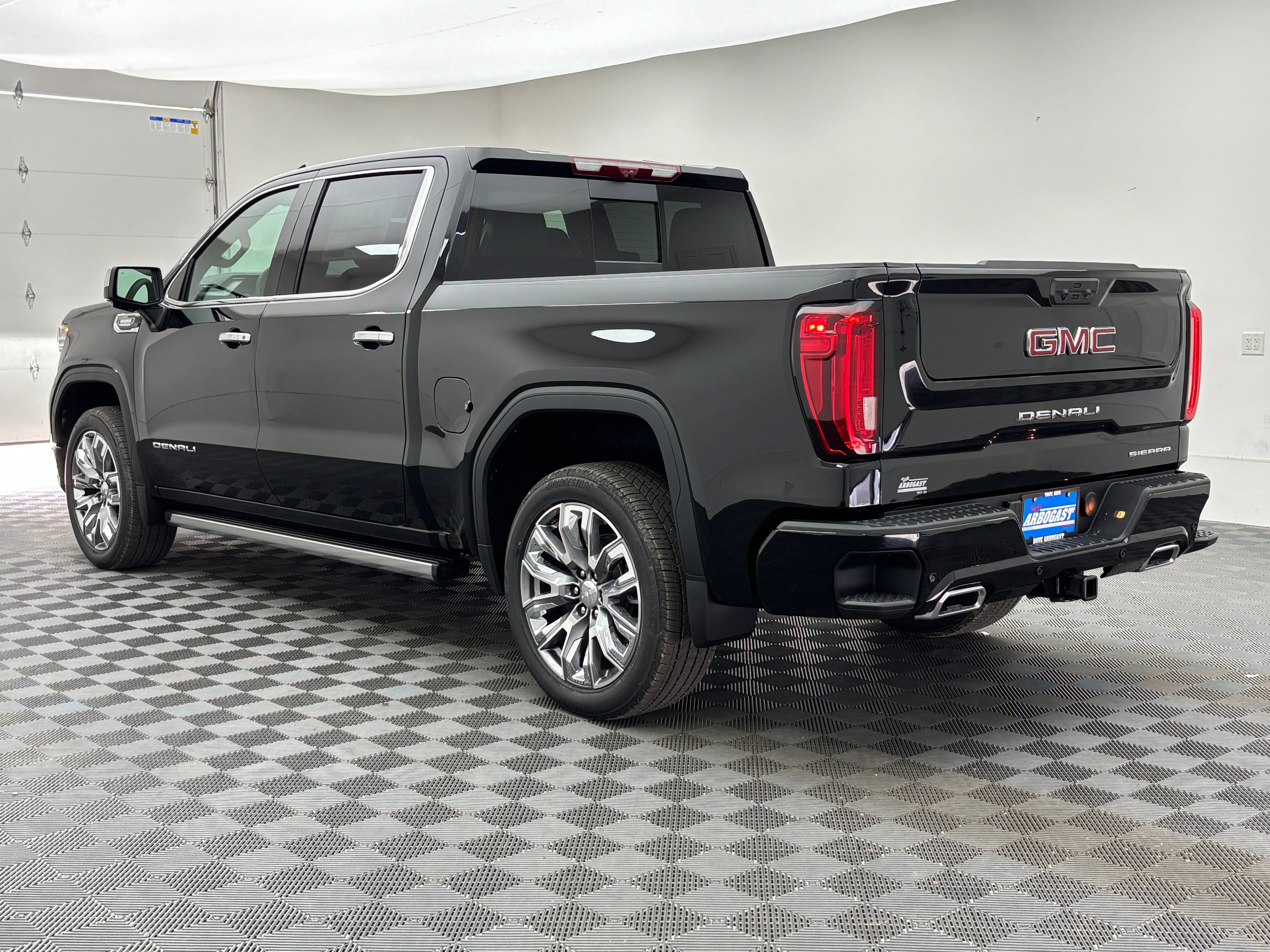 New 2026 GMC Sierra 1500 Denali AWD/4WD image 13