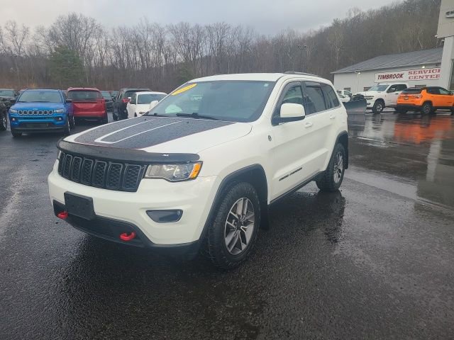 Used 2020 Jeep Grand Cherokee Laredo w/ Quick Order Package 2BN North image 1