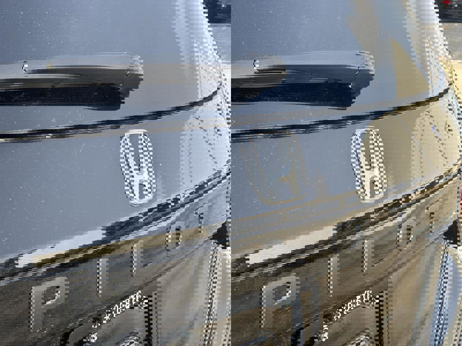 Used 2025 Honda Pilot TrailSport image 11