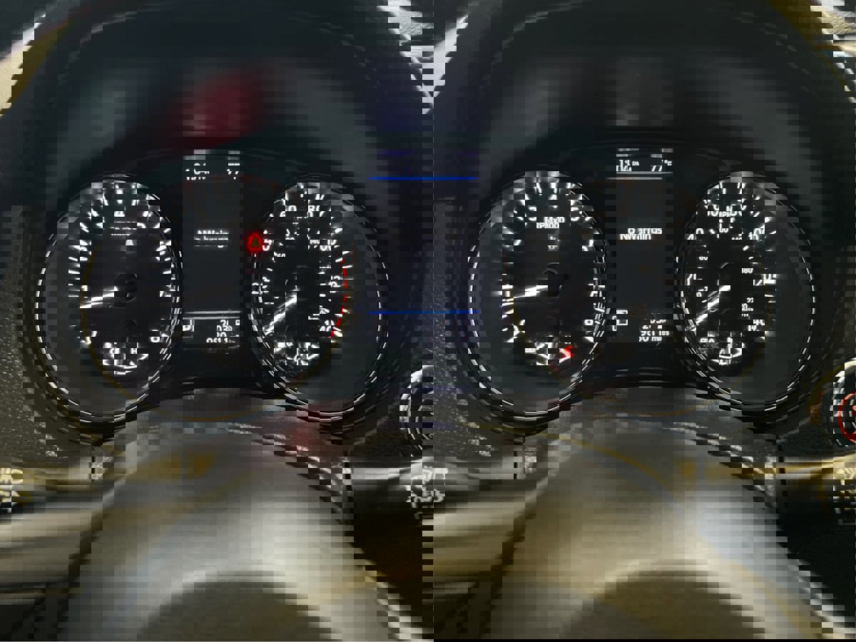 Used 2018 Nissan Rogue SL image 21