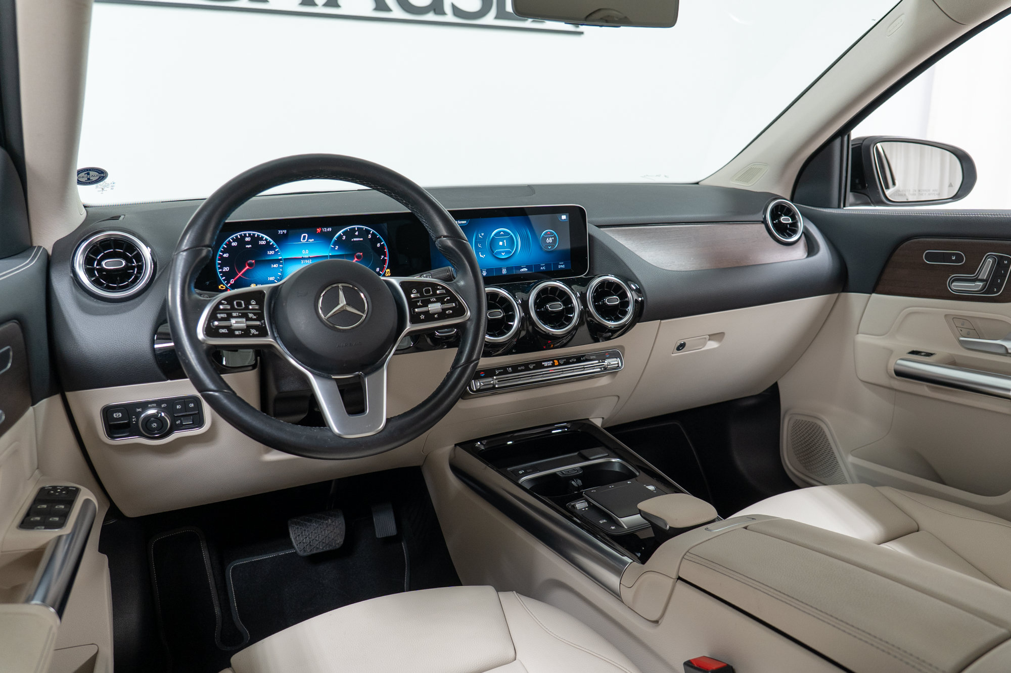 Used 2021 Mercedes-Benz GLA 250 4MATIC image 16