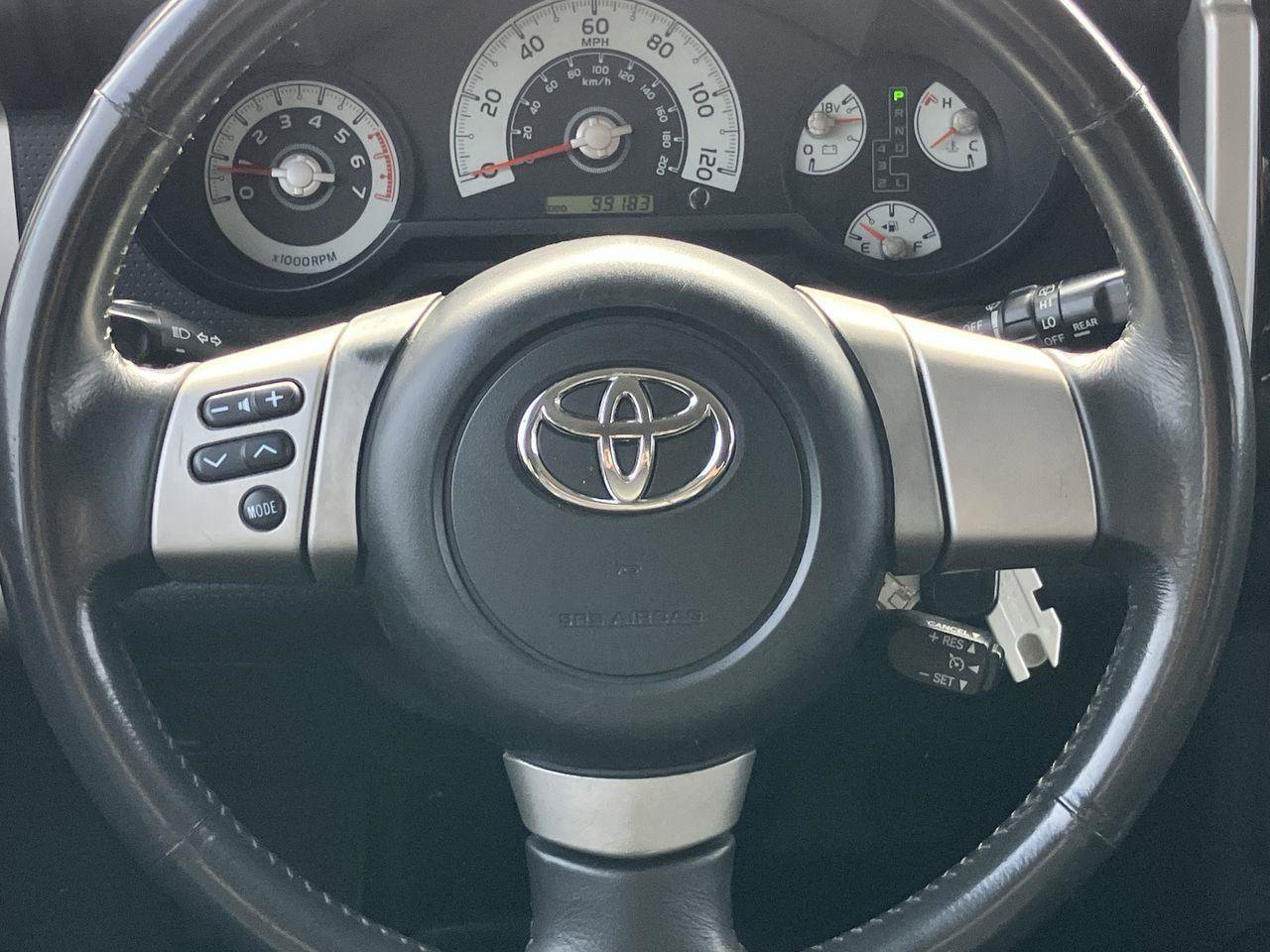 Used 2007 Toyota FJ Cruiser 2WD image 19