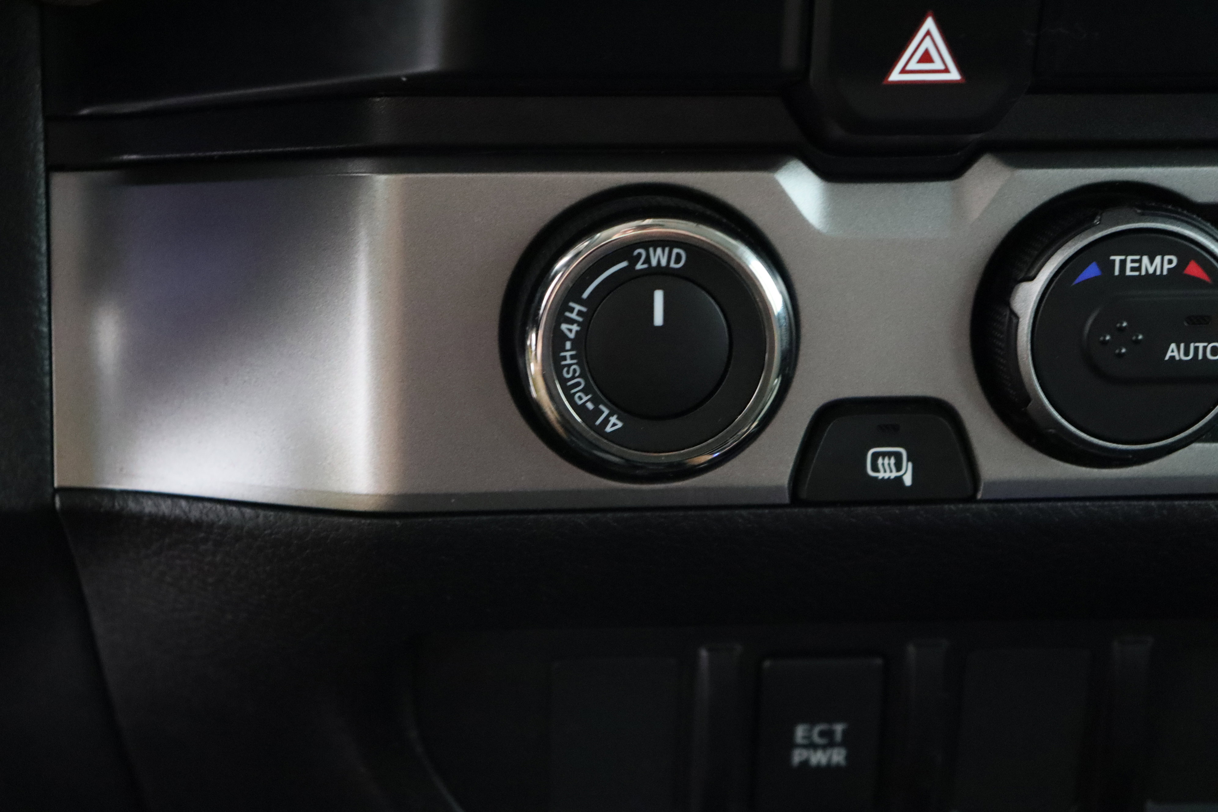 Certified 2023 Toyota Tacoma SR AWD/4WD image 20