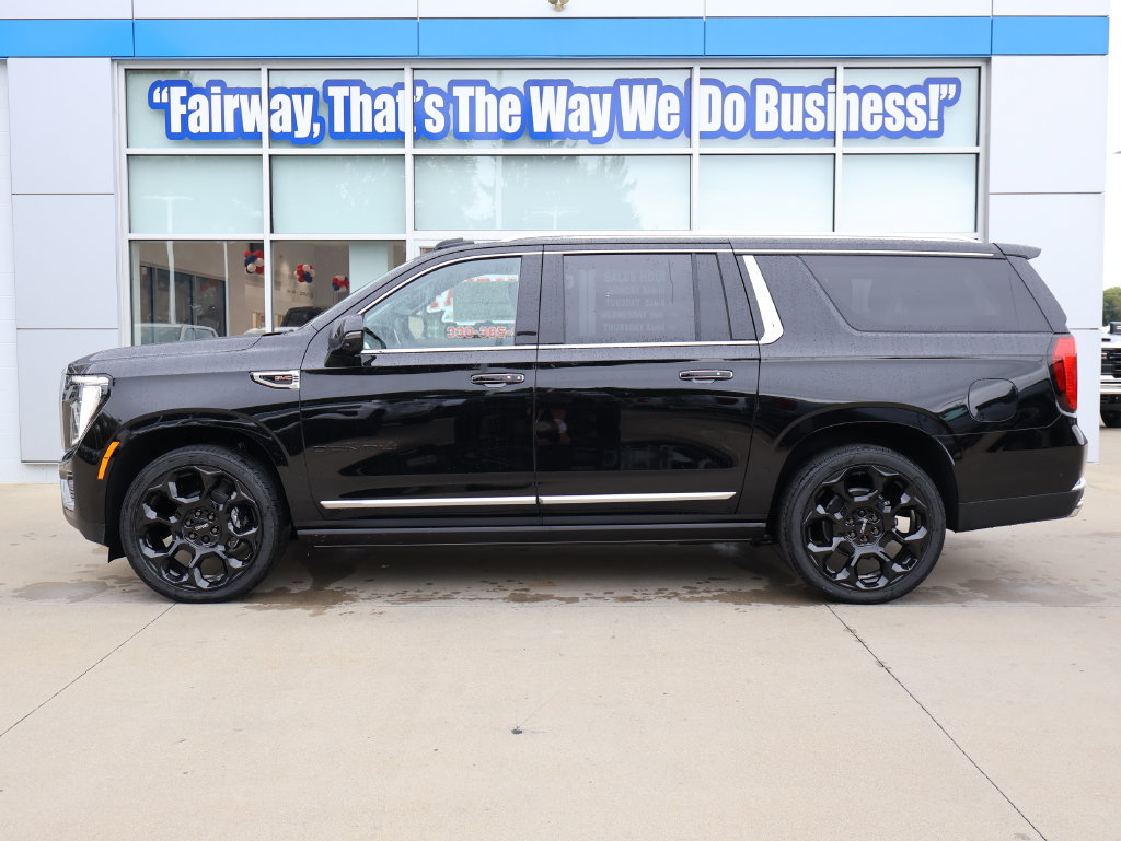 New 2026 GMC Yukon XL Denali w/ Denali Reserve Package AWD/4WD image 7