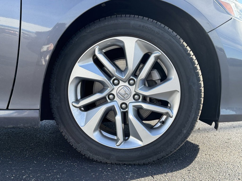 Used 2019 Honda Accord LX image 13