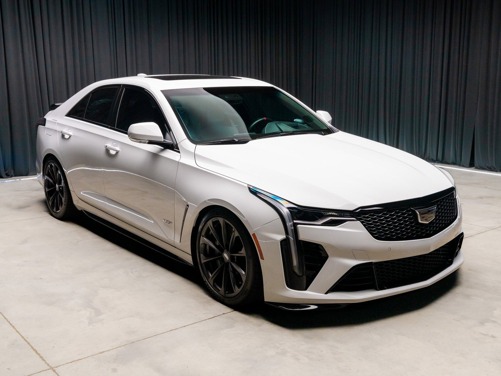 Used 2022 Cadillac CT4 V Blackwing w/ Driver Assist Package image 18