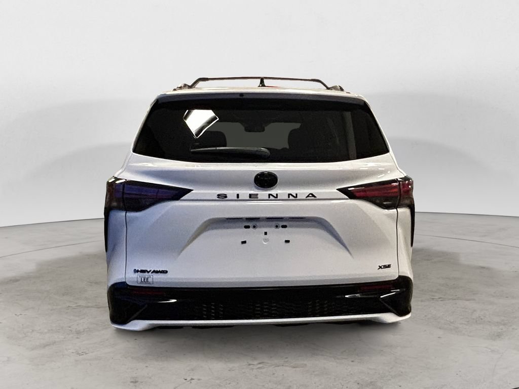 New 2026 Toyota Sienna XSE AWD/4WD image 4