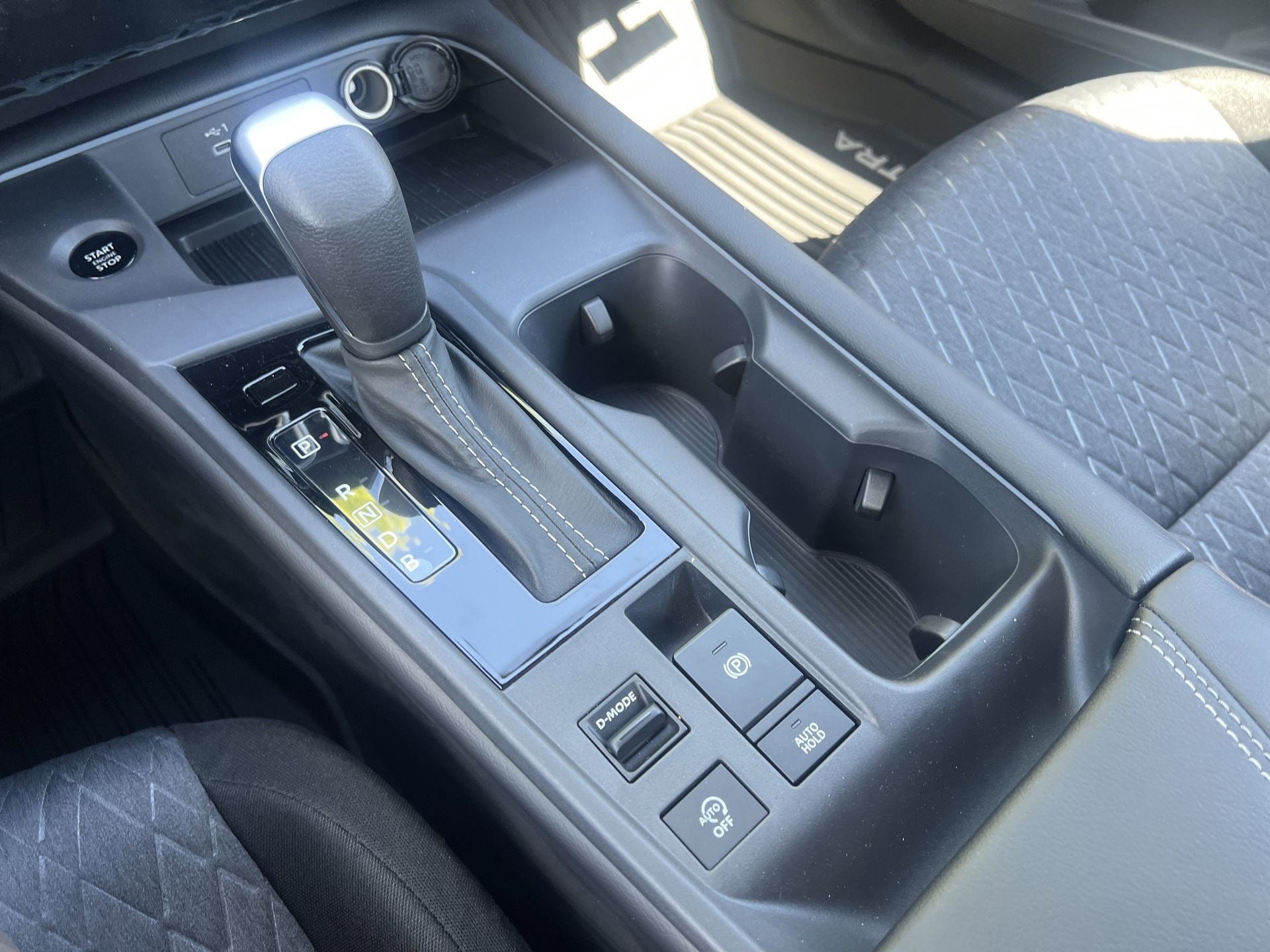 New 2026 Nissan Sentra SV w/ SV Convenience Package FWD image 7