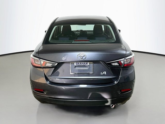 Used 2017 Toyota Yaris iA FWD image 6