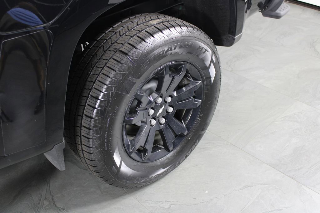 Used 2021 Chevrolet Colorado Z71 w/ Z71 Midnight Edition image 9