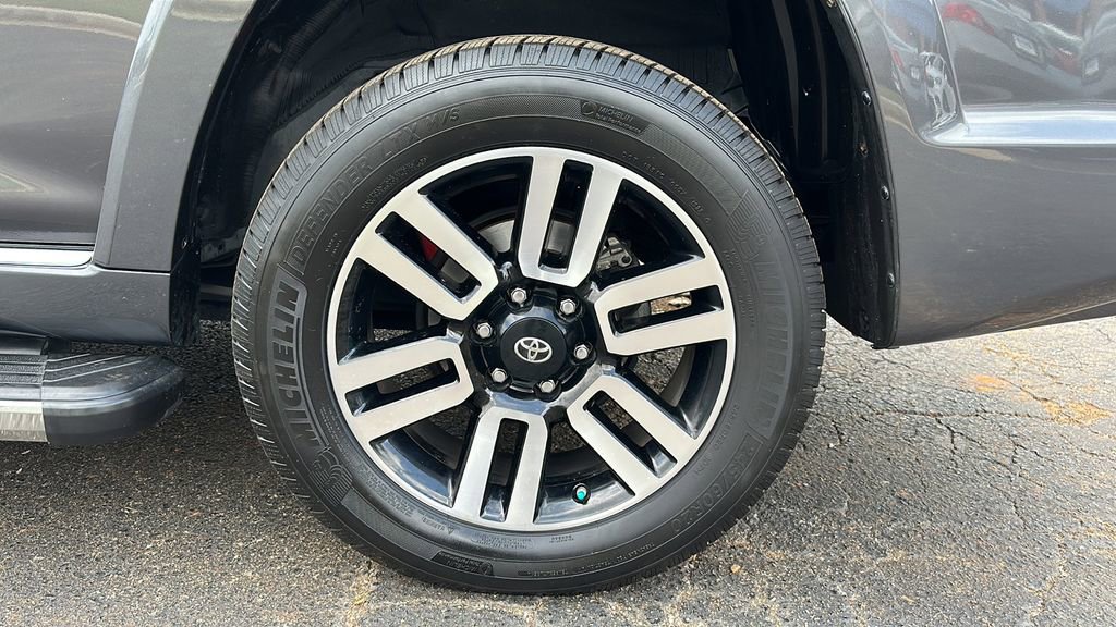 Used 2019 Toyota 4Runner Limited image 14