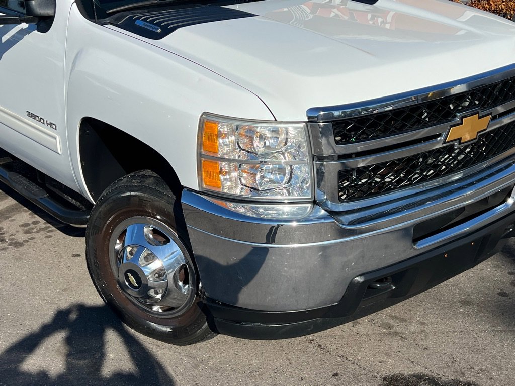Used 2013 Chevrolet Silverado 3500 LT w/ Convenience Package AWD/4WD image 39
