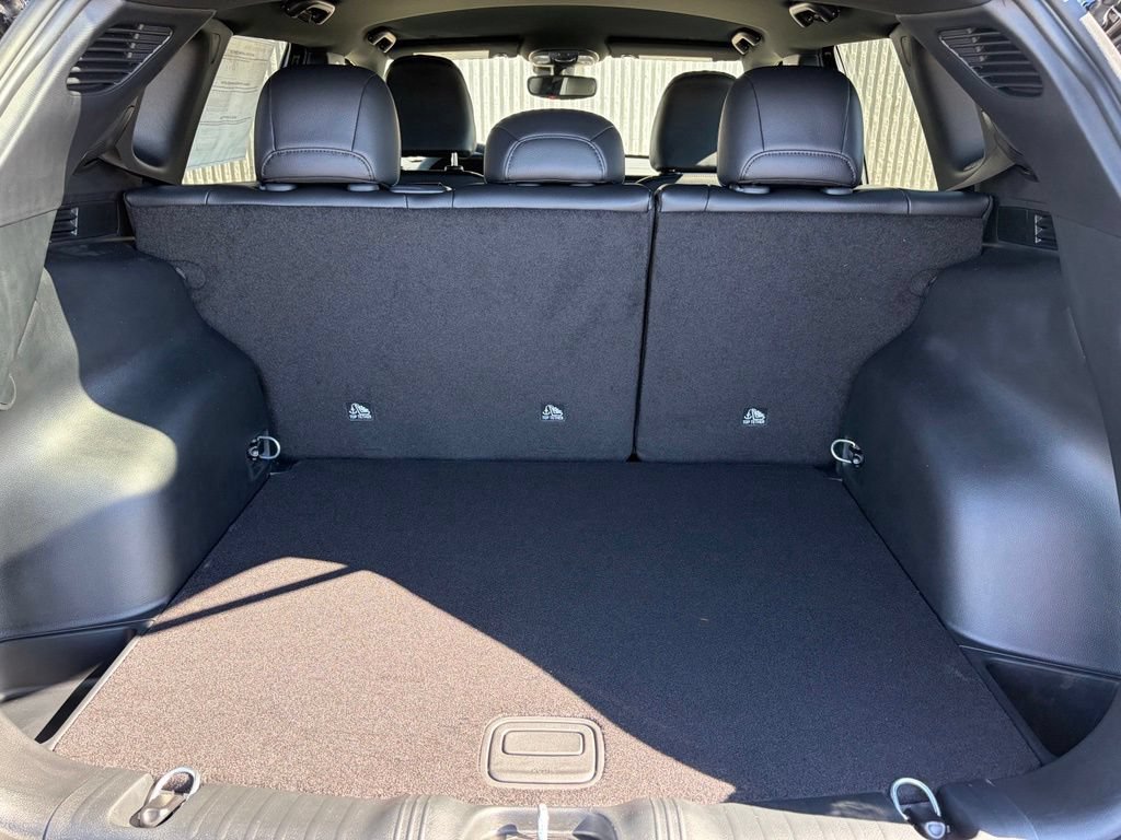 New 2026 Jeep Compass Latitude AWD/4WD image 14