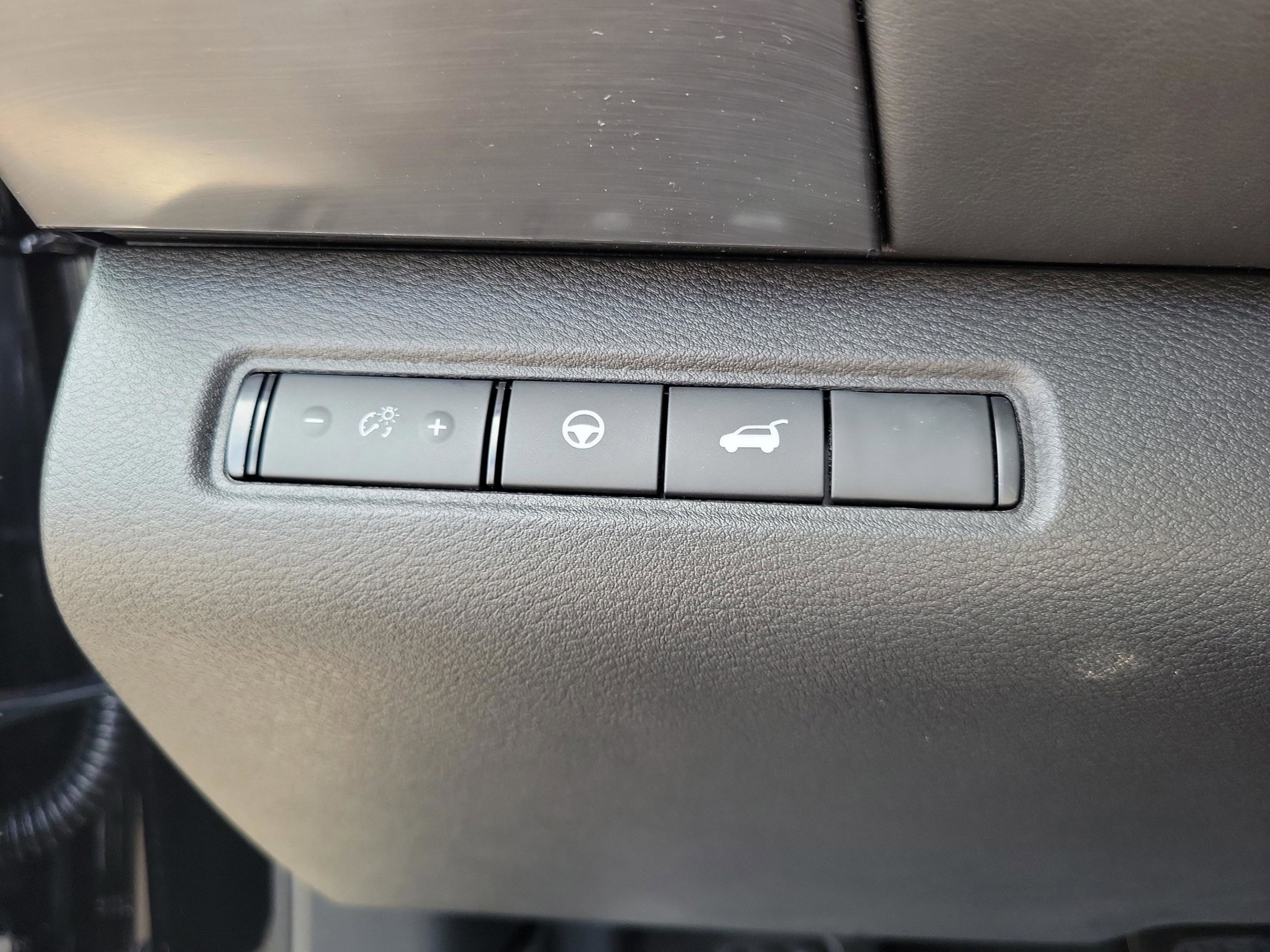 New 2026 Nissan Pathfinder SL image 25