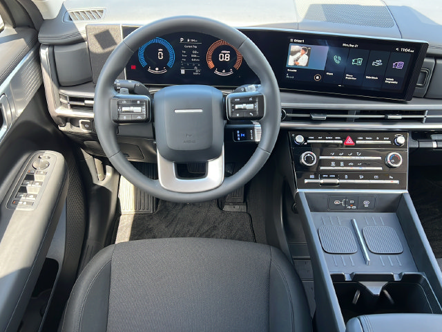 Certified 2024 Hyundai Santa Fe SE FWD image 18