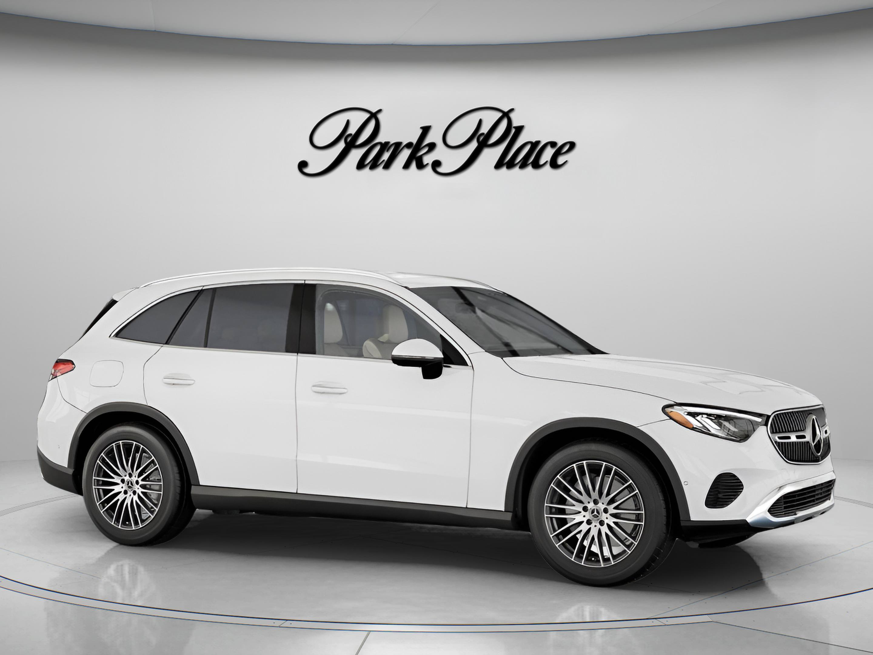 Used 2026 Mercedes-Benz GLC 300 image 30