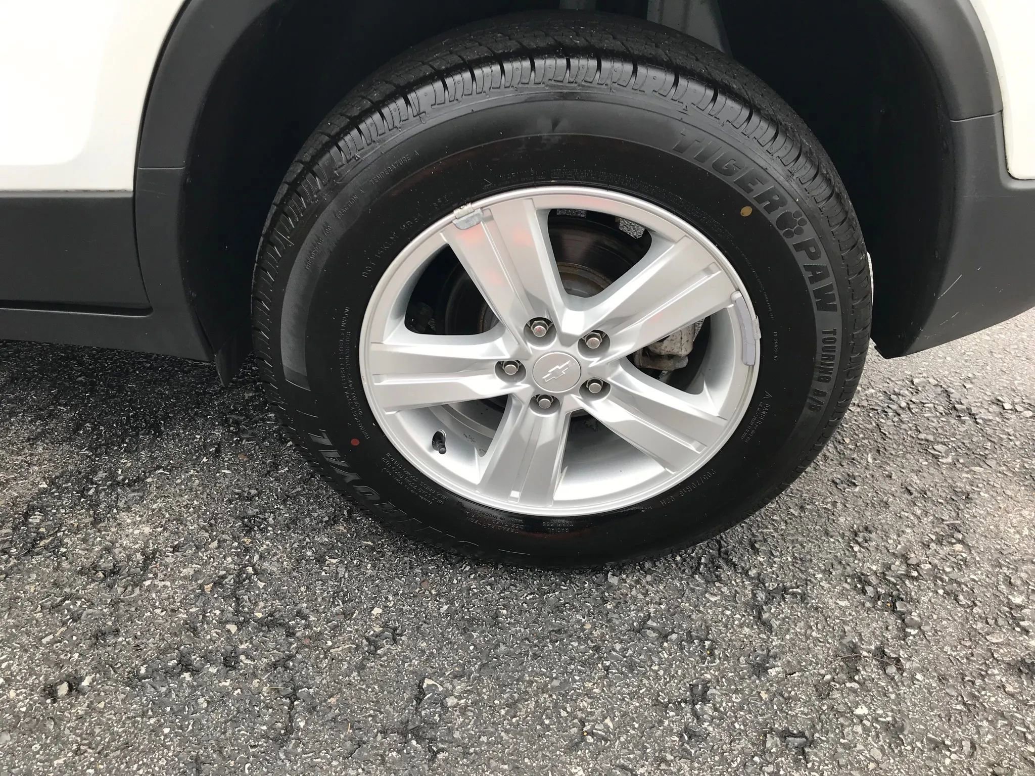 Used 2020 Chevrolet Trax LT image 35