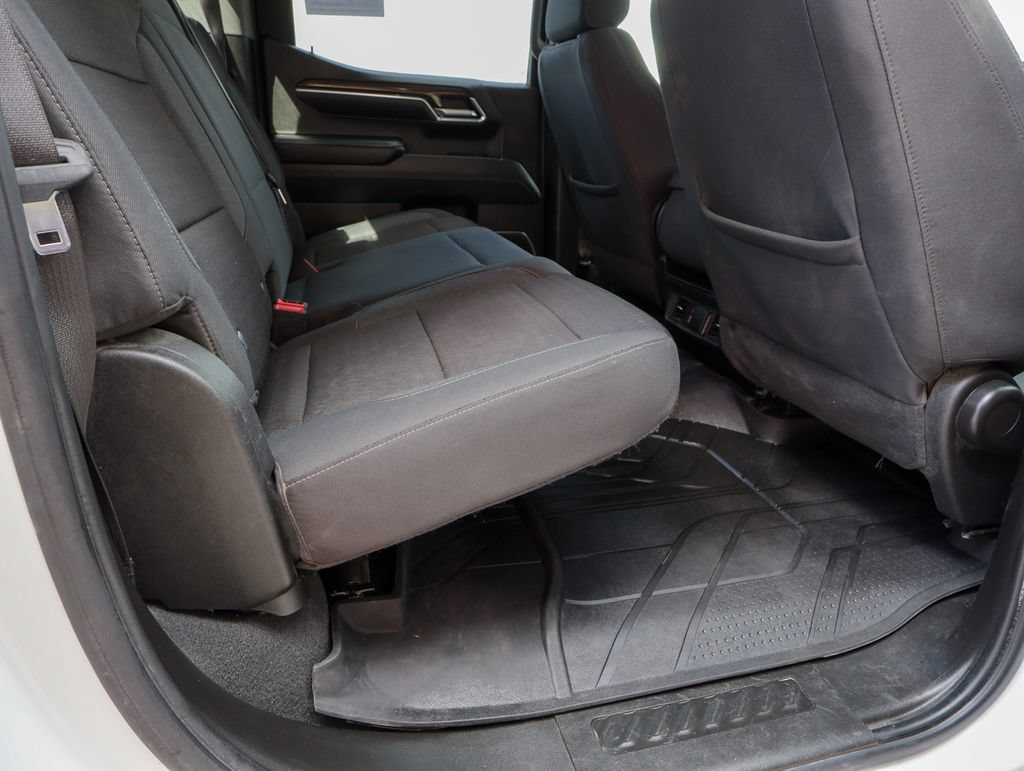 Used 2024 Chevrolet Silverado 1500 LT w/ Protection Package AWD/4WD image 28