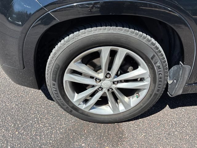 Used 2014 Kia Sorento SX w/ 3rd Row Package AWD/4WD image 9