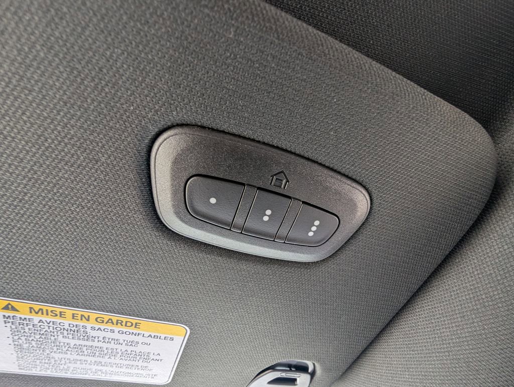 New 2026 RAM 1500 4x4 Crew Cab image 33