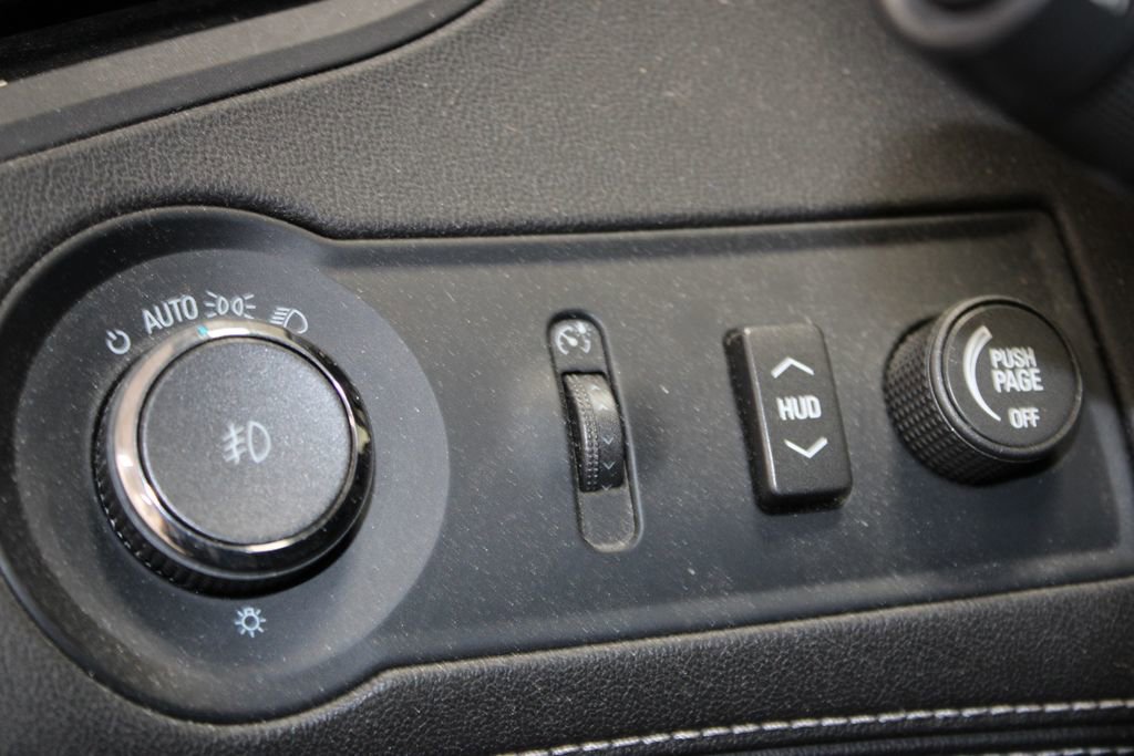 Used 2010 Buick LaCrosse CXS w/ Touring Package image 21