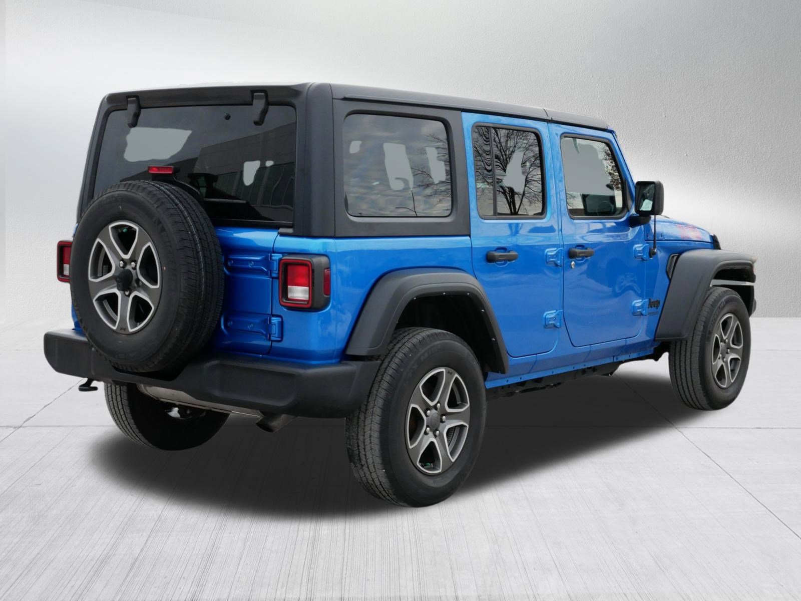 Used 2022 Jeep Wrangler Unlimited Sport S image 7