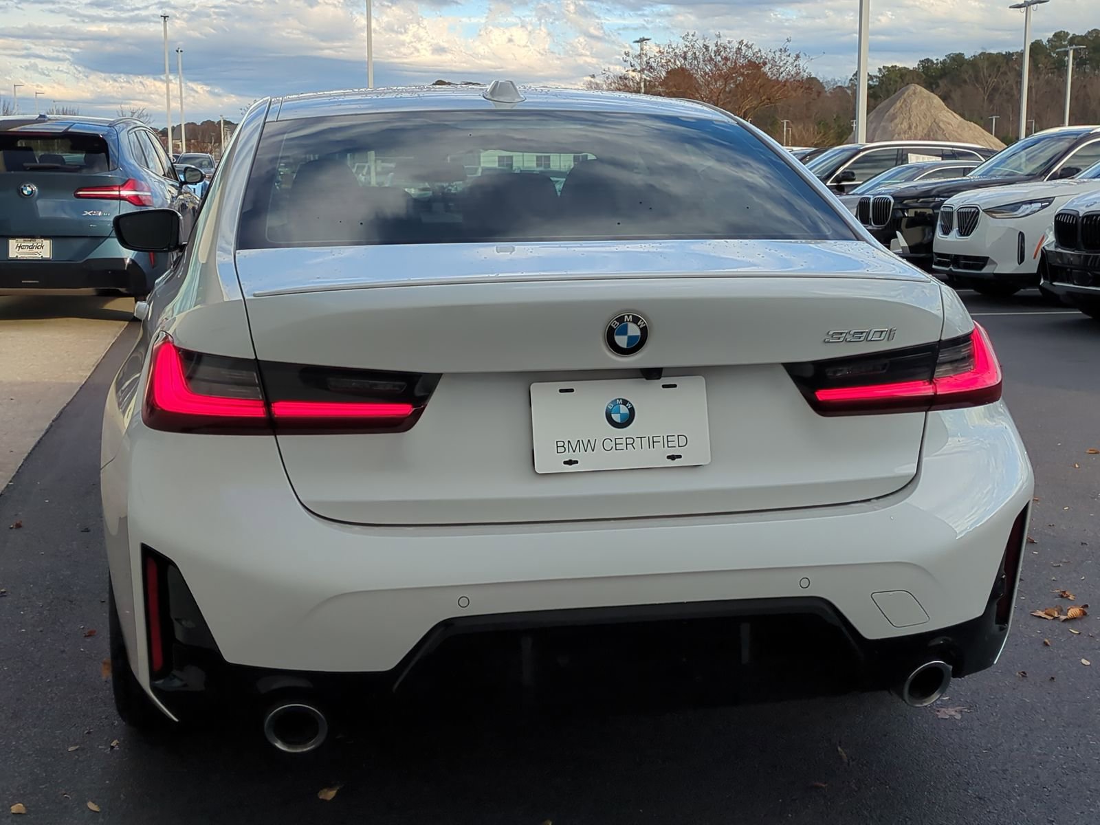 Certified 2023 BMW 330i Sedan w/ M Sport Package image 9