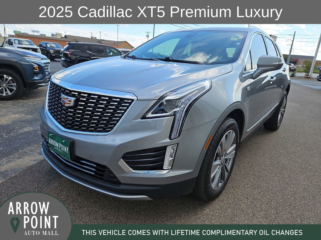 Used 2025 Cadillac XT5 Premium Luxury AWD/4WD image 4