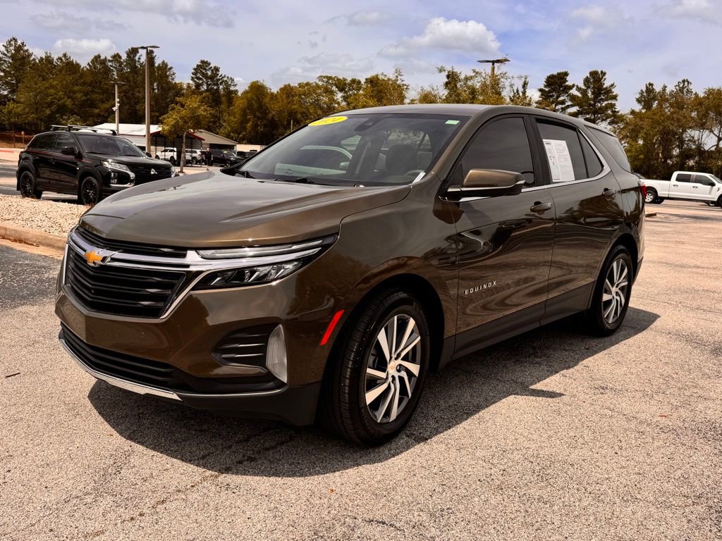 Used 2024 Chevrolet Equinox LT FWD image 3
