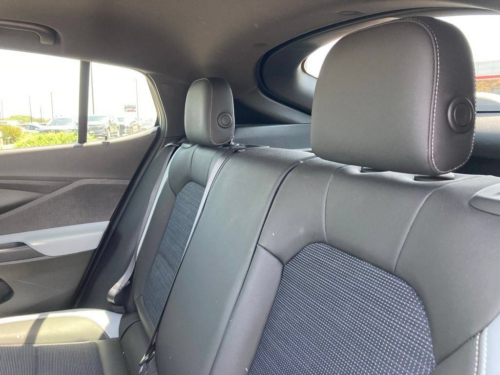 Used 2024 Buick Envista Preferred FWD image 11