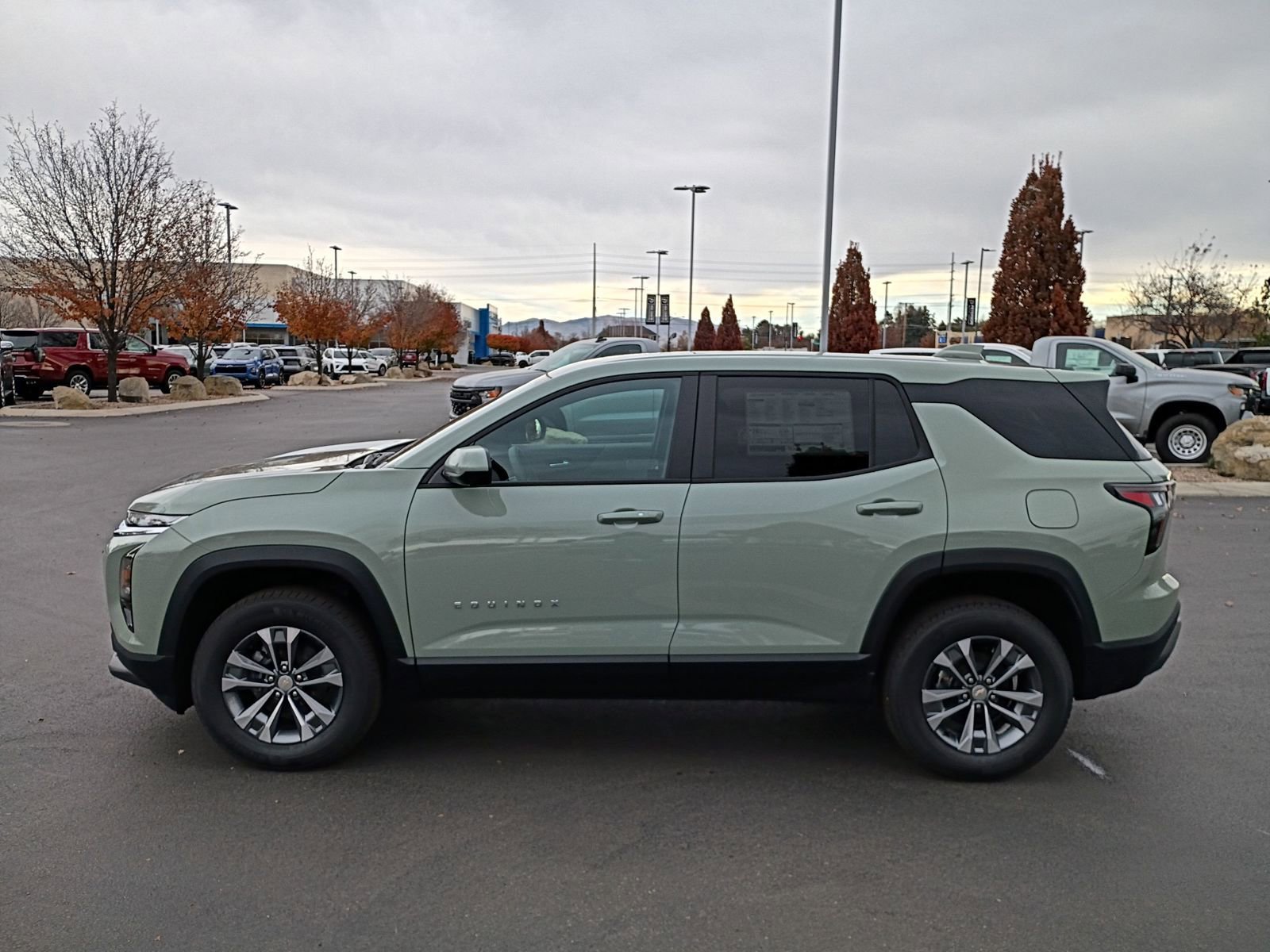 New 2026 Chevrolet Equinox LT w/ Convenience Package II image 14