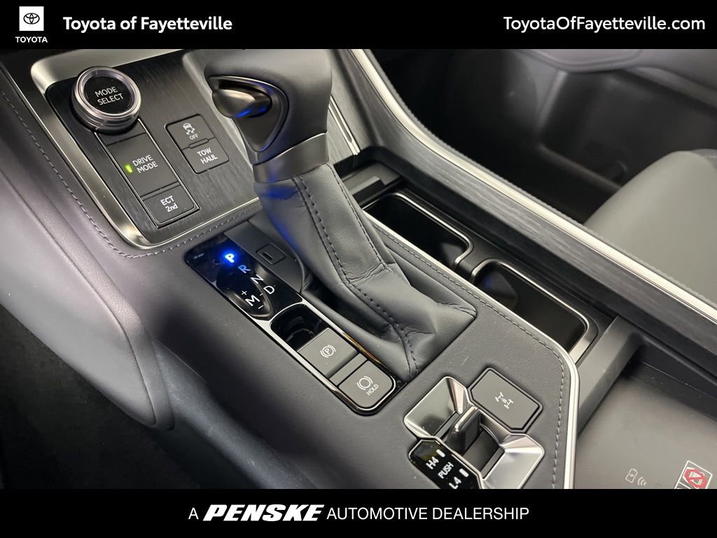 Used 2026 Lexus GX 550 w/ Cold Area Package image 35