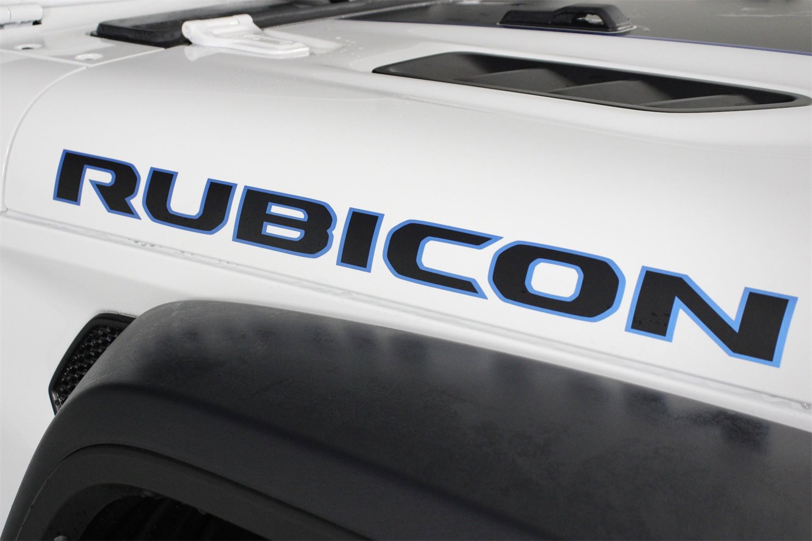 Used 2024 Jeep Wrangler Unlimited Rubicon 4xe w/ Technology Group image 26