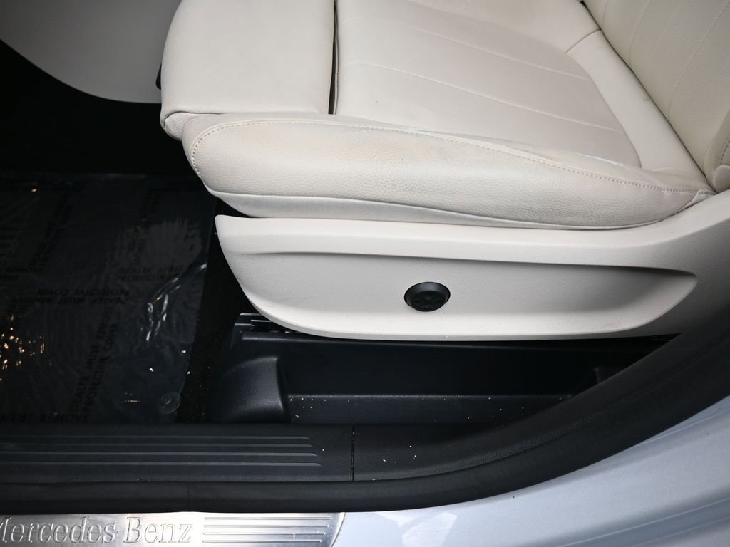 Used 2021 Mercedes-Benz GLA 250 image 15