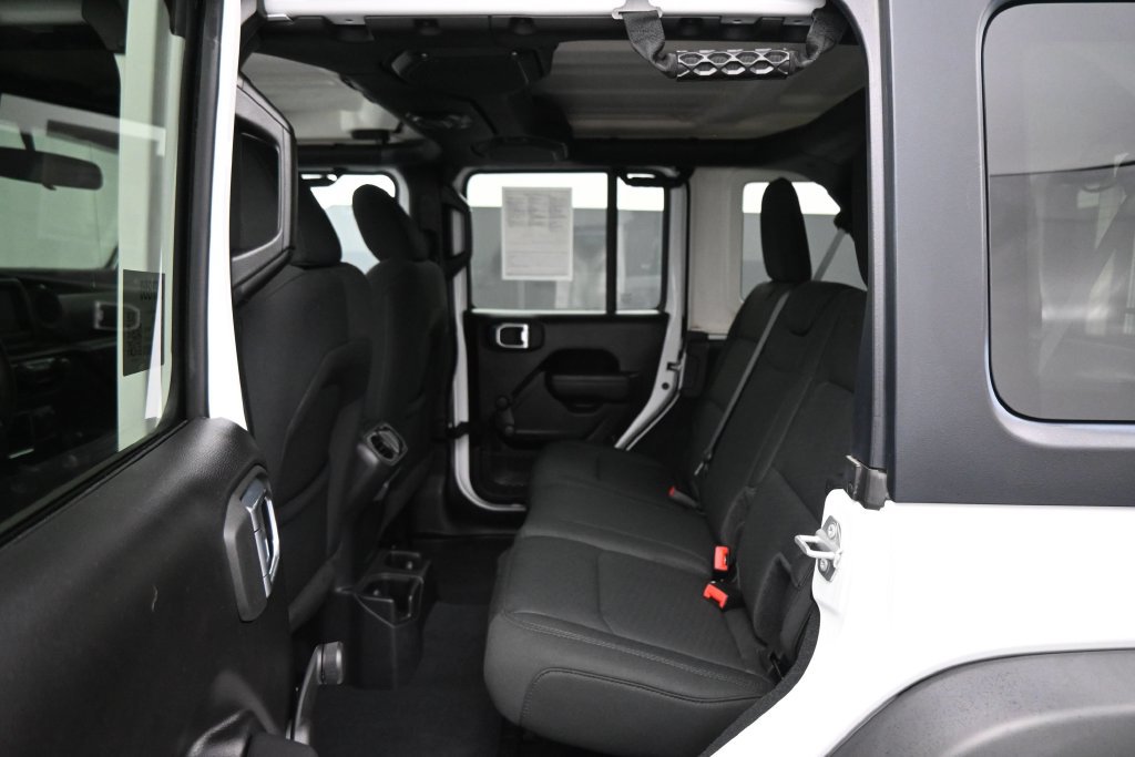 Used 2022 Jeep Wrangler Unlimited Sport AWD/4WD image 14